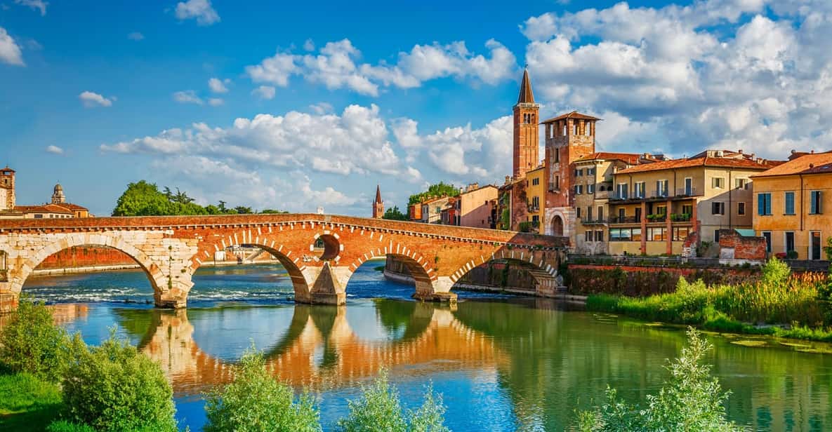 Milan: Verona Day Tour With a Lake Garda Cruise to Sirmione - Veronas Top Sights