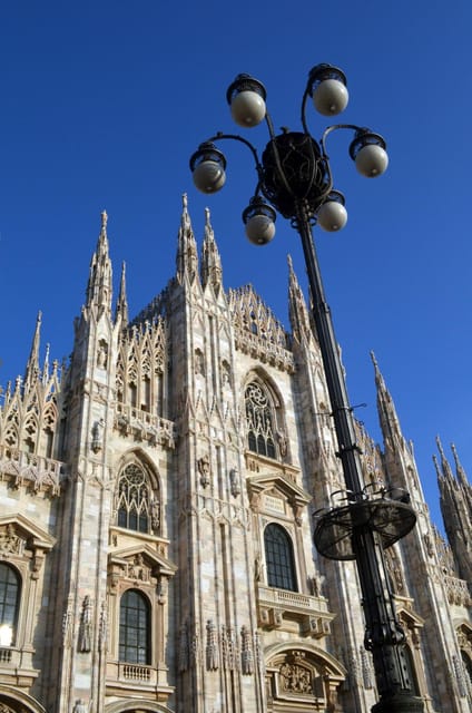 Milan:Duomo Cathedral Guided Tour and Rooftop Private Access - Tour Overview