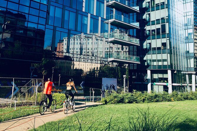 Miles and smiles /// Milan's ride - Authentic Experiences and Authentic Feedback