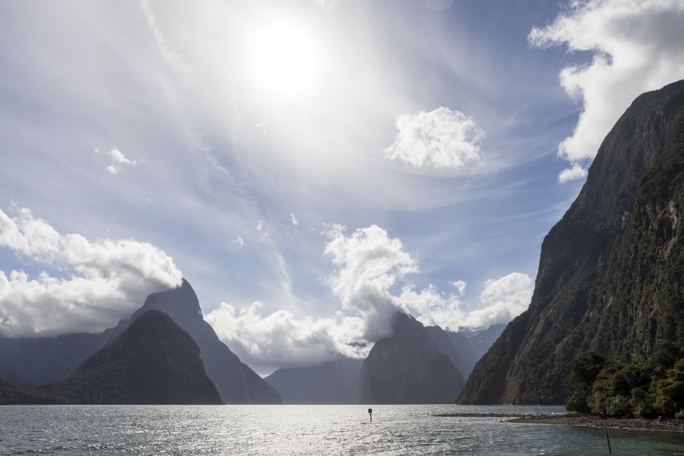 Milford Sound: 1.5-Hour Helicopter Tour With Two Landings - Experience