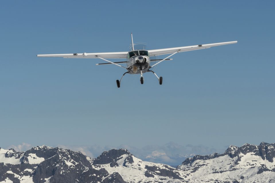 Milford Sound & Big 5 Glaciers Scenic Flight From Queenstown - Key Points