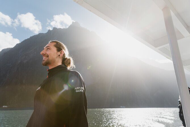 Milford Sound Coach & Extended Cruise from Queenstown - A Closer Look at the Experience