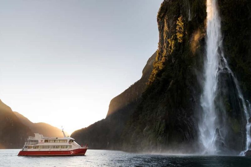 Milford Sound: Nature Cruise & Milford Track Walk - FAQ