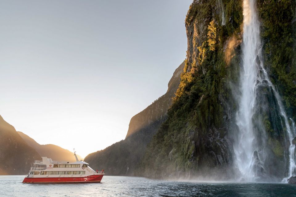 Milford Sound: Nature Cruise With Optional Lunch - Vessel Facilities