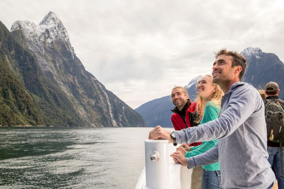Milford Sound: Nature Cruise With Optional Lunch - Lunch Booking