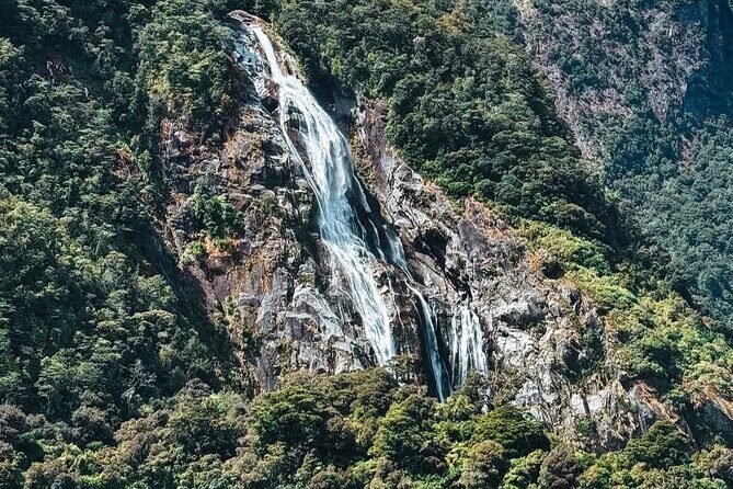 Milford Sound Private Day Trip from Queenstown via Te Anau - Potential Drawbacks or Considerations