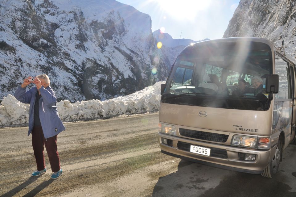 Milford Sound: Small-Group Tour From Te Anau - Language and Pickup Details