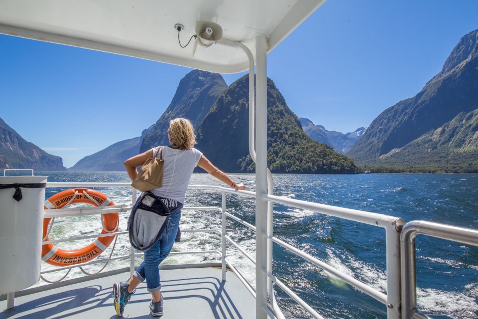Milford Sound: Waterfalls, Wildlife, and Rainforest Cruise - Testimonial