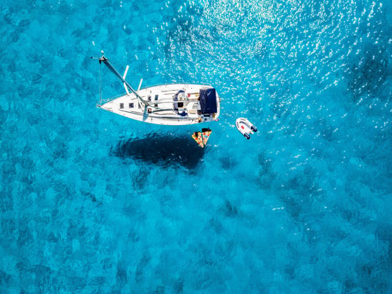 Milos: Full-Day Kleftiko Poliegos Sailboat Tour With Lunch - Detailed Itinerary