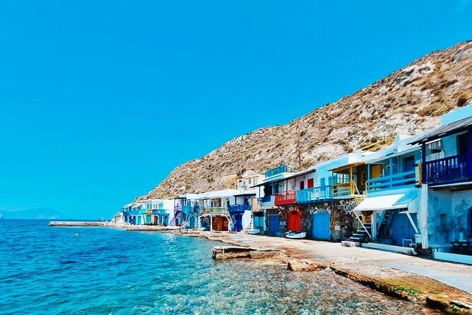 Milos Instagram Tour - A Detailed Look at the Milos Instagram Tour