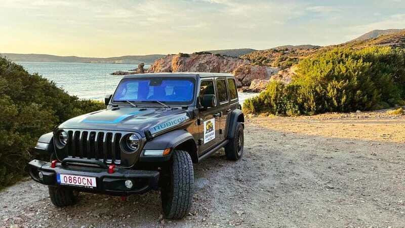 Milos: Luxury Sunset Jeep Safari with Picnic - The Experience by the Numbers