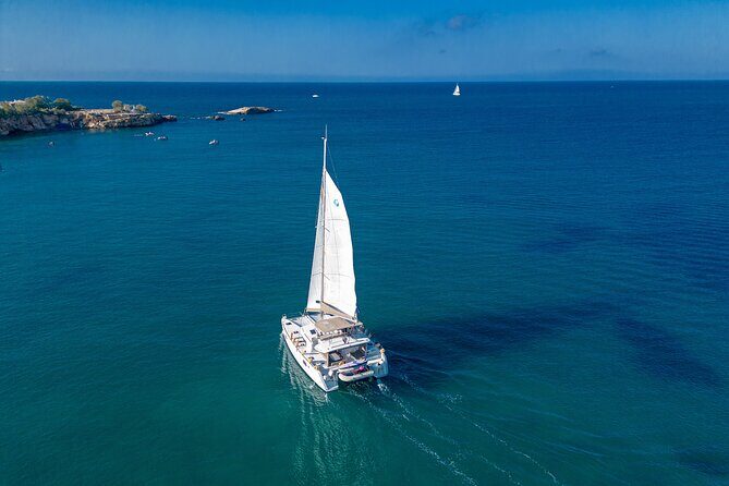Milos Private Full Day Catamaran Cruise with Lunch and Drinks - Setting Sail: What’s Included and Why It Matters