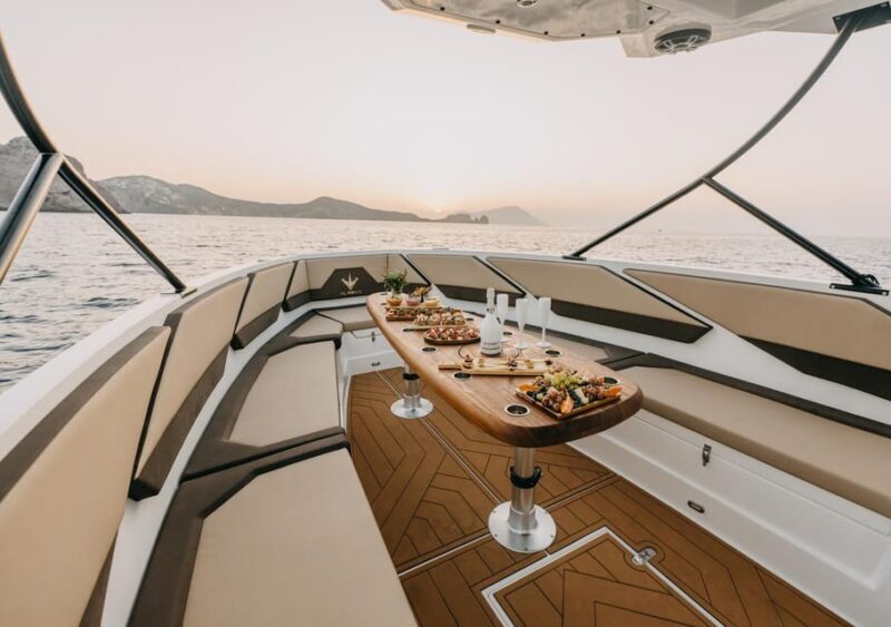Milos: Private Speedboat TourKleftiko Sarakiniko Poliegos - Who Should Consider This Tour?  
