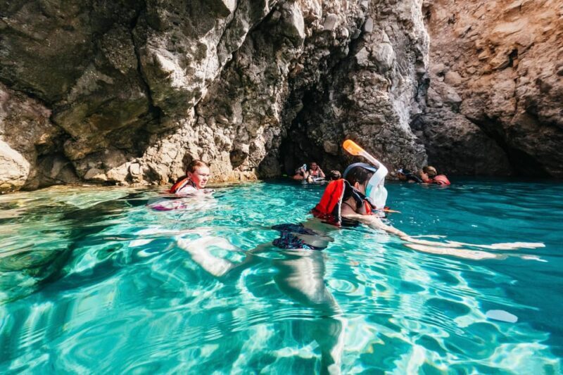 Milos: Tsigrado and Gerakas Beach Kayaking Tour - Exploring Milos by Kayak: A Detailed Review
