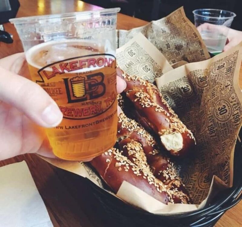 Milwaukee : Best Street Food Tour With A Local Guide - Key Points