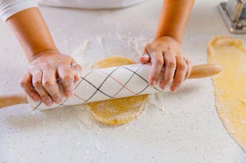 Milwaukee: Fun Pasta Making Class With Local Chef - Milwaukee: Fun Pasta Making Class With Local Chef