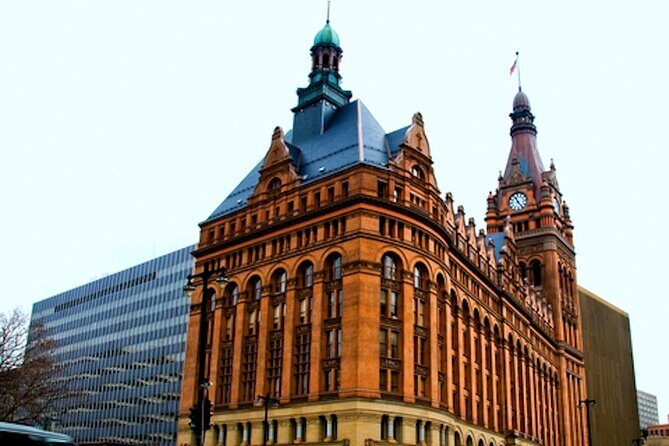 Milwaukee Historic Downtown Self Guided Walking Tour - Authenticity and Authentic Experiences