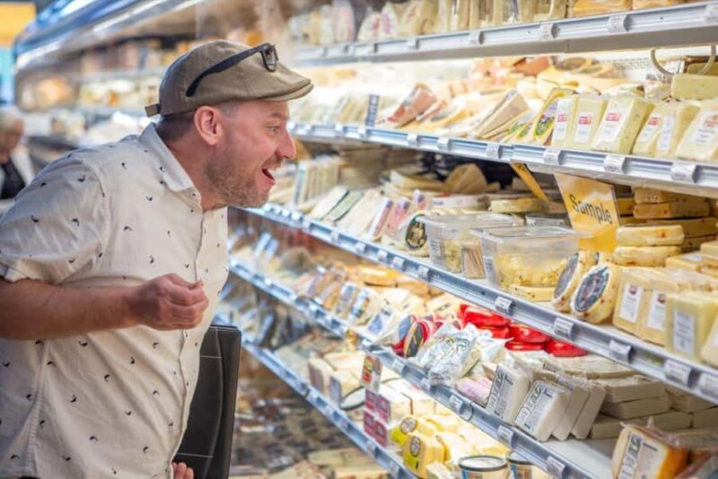 Milwaukee: Local Food Tour of 5 Delicacies & a Secret Dish - Key Points