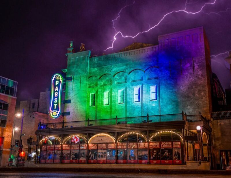 Milwaukee Morbid Mirrorlight Ghost Tours - FAQ