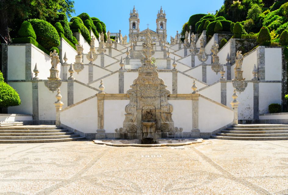 Minho: Private Braga and Guimarães Tour - Porto Walking Tour