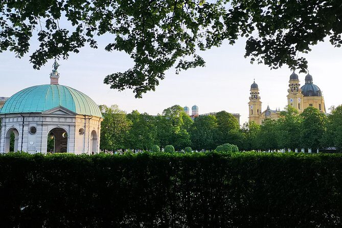 Mini Classic Bike Tour incl. Beer Garden Stop @ 4pm - A Deep Dive into the Munich Mini Classic Bike Tour
