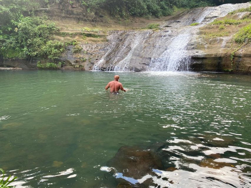 Mini Waterfall Hike - Whats Included