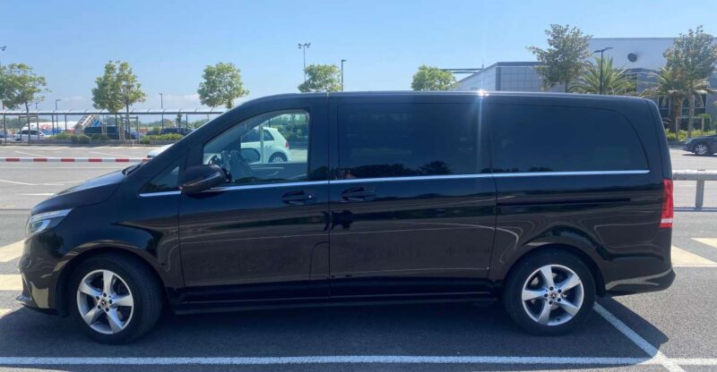 Minivan-Transfer San Sebastian Airport (EAS) to City Center - Booking and Cancellation