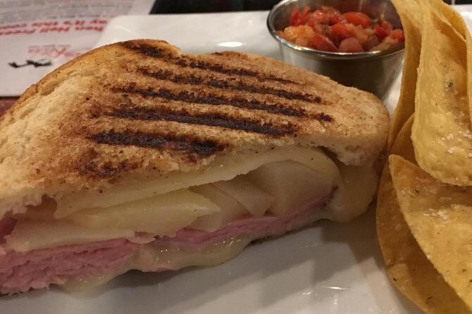 Minneapolis Downtown District Food Tour - The Authentic Minneapolis Experience