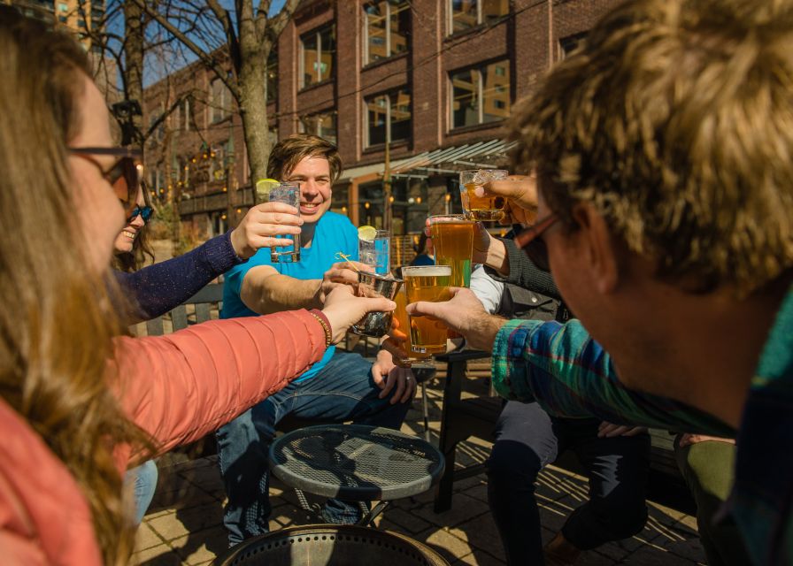 Minneapolis: History and 4-Bar Crawl Guided Walking Tour - Exploring Vibrant Bar Scene