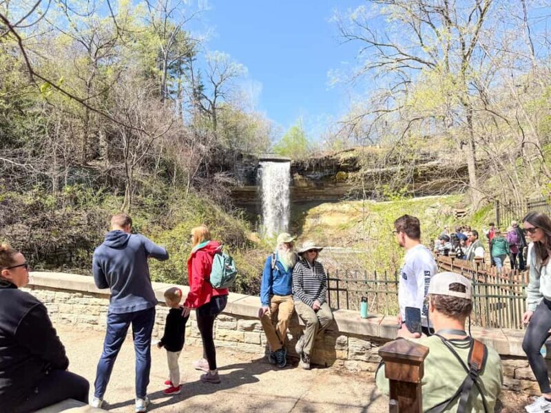Minneapolis: Minnehaha Falls Trolley Ride - The Route and Highlights
