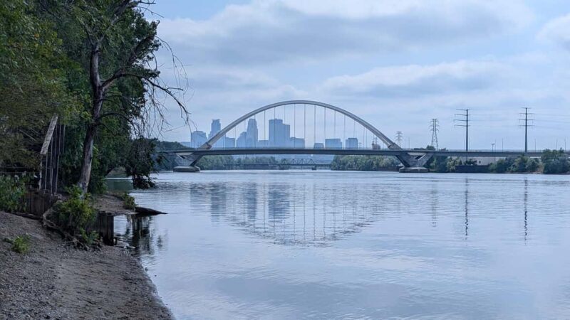 Minneapolis: Past and Present Walking Tour - Key Points