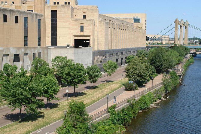Minneapolis Riverwalk Food Tour - A Detailed Look at the Minneapolis Riverwalk Food Tour