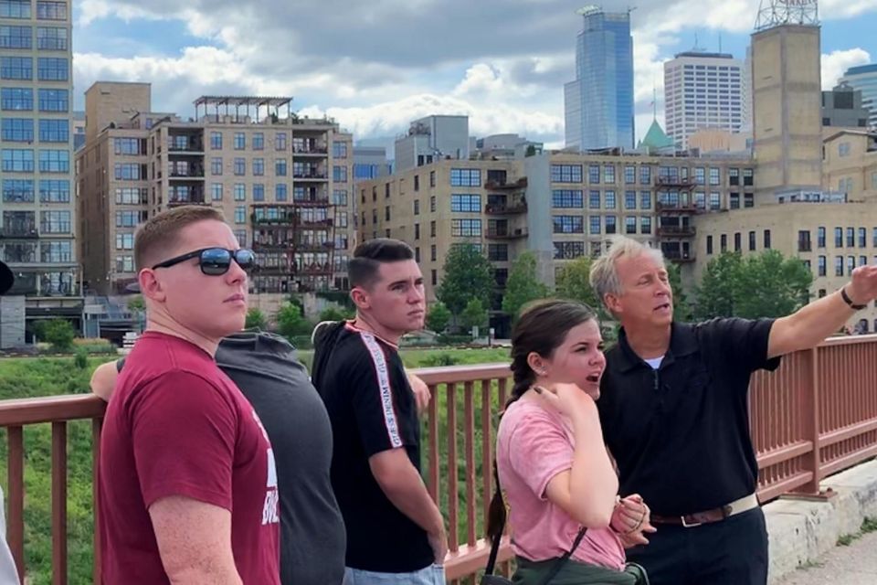Minneapolis & St. Paul: Private Highlights Riding Tour - Tour Accessibility