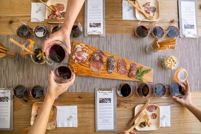 Minoan Path: Knossos Palace, Winery Visit, Lunch at Archanes - FAQ