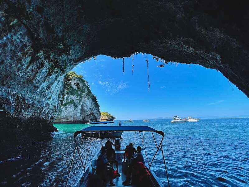 Mismaloya: Snorkeling, Cliff Jumping, and Beach Tour - FAQ