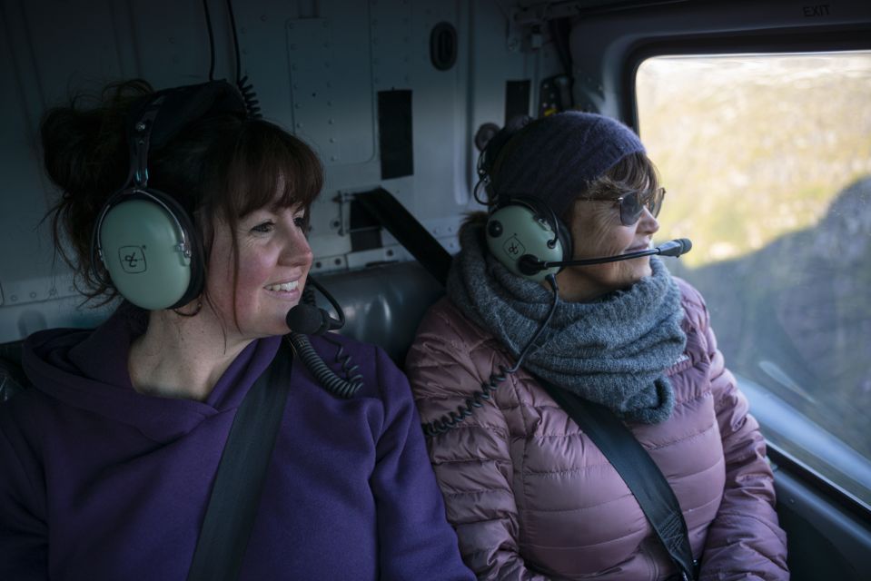 Mitre Peak | Helicopter Flight | Milford Helicopters - Meeting Point