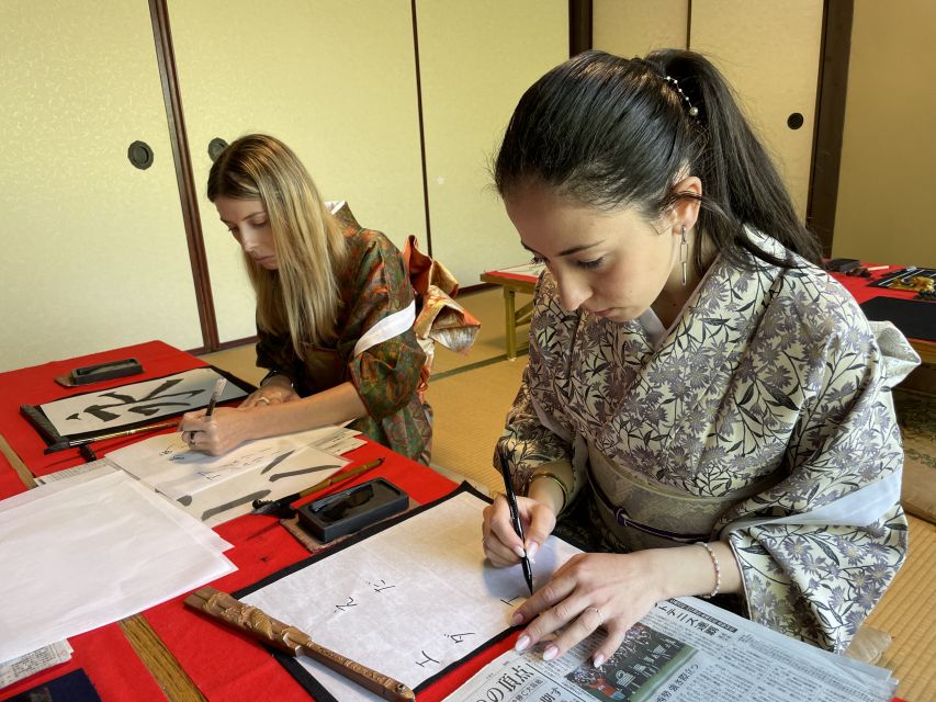 Miyajima: Cultural Experience in a Kimono - Key Points