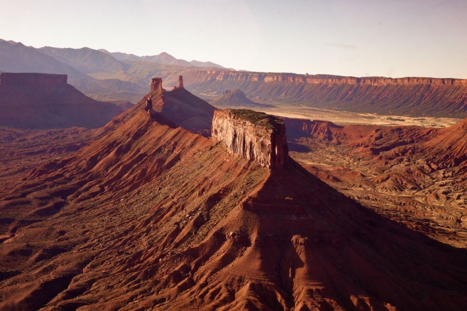 Moab: Arches National Park Airplane Tour - Iconic Landmarks From Above