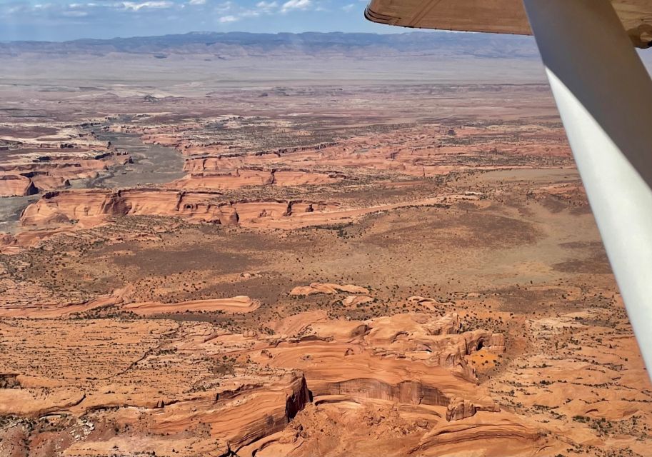 Moab: Arches National Park Airplane Tour - Diverse Landscapes and Formations