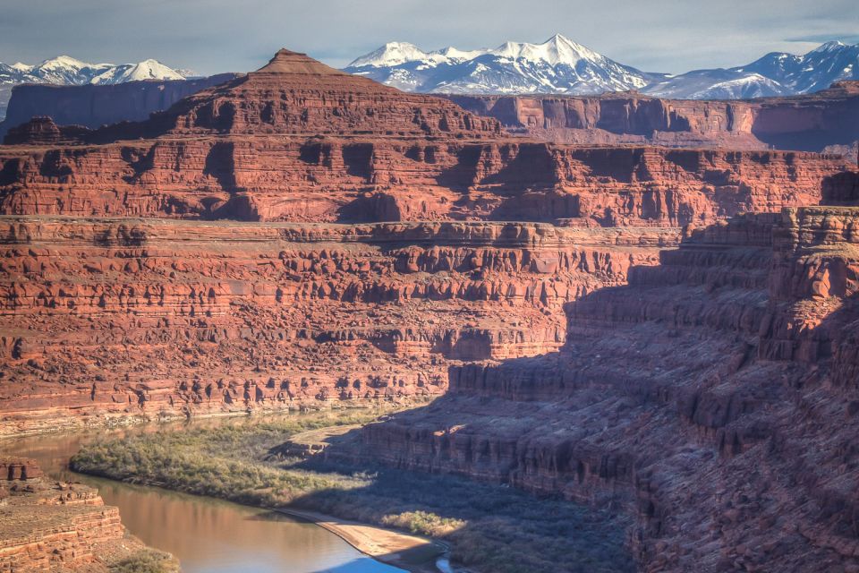 Moab: Canyonlands National Park 4x4 White Rim Tour - Guided Experience