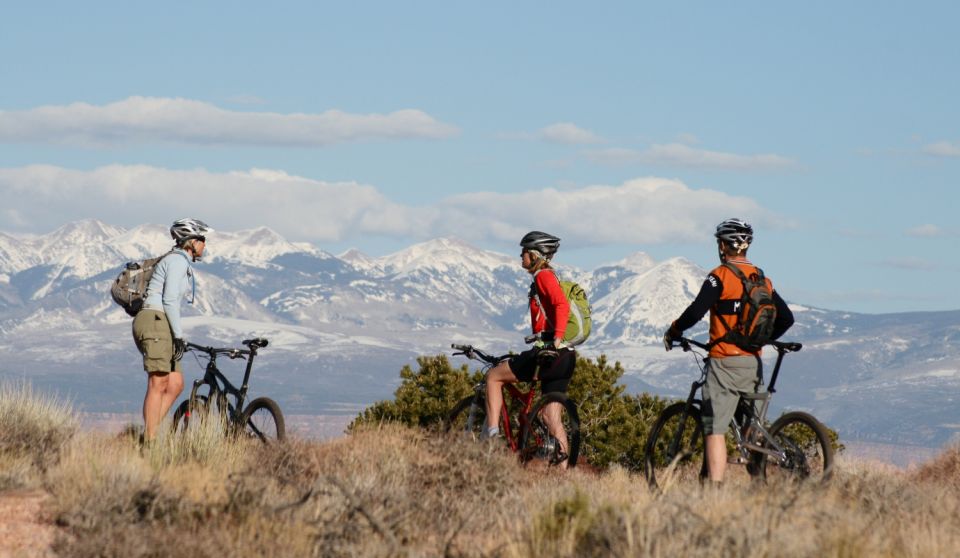 Moab: Dead Horse Point Singletrack Mountain Biking Tour - Panoramic Canyonlands Viewpoints