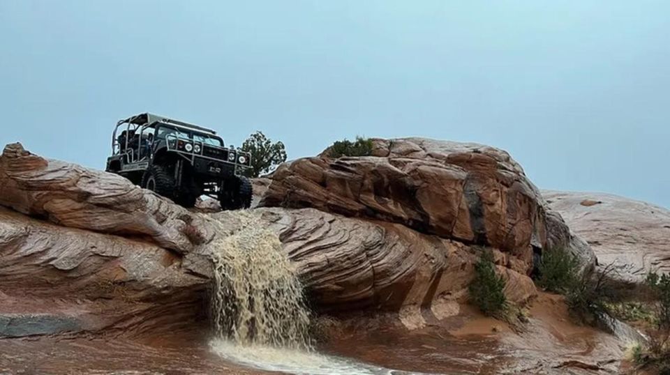 Moab: Hells Revenge Beast 4x4 Adventure Tour - Highlights