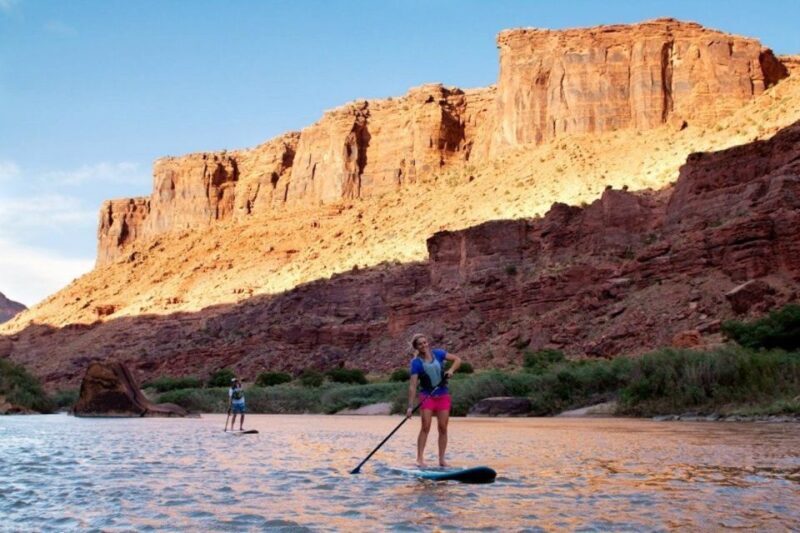 Moab: Stand-Up Paddleboard with small rapids on Colorado - Key Points