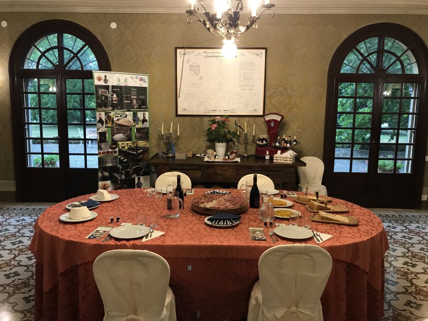Modena: Balsamic Lunch With Vinegar Cellar Tour and Tasting - Location and Accessibility