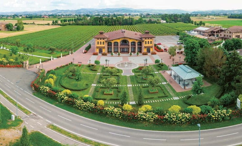 MODENA: BALSAMIC VINEGAR TOUR AND TASTING - The Tasting Experience