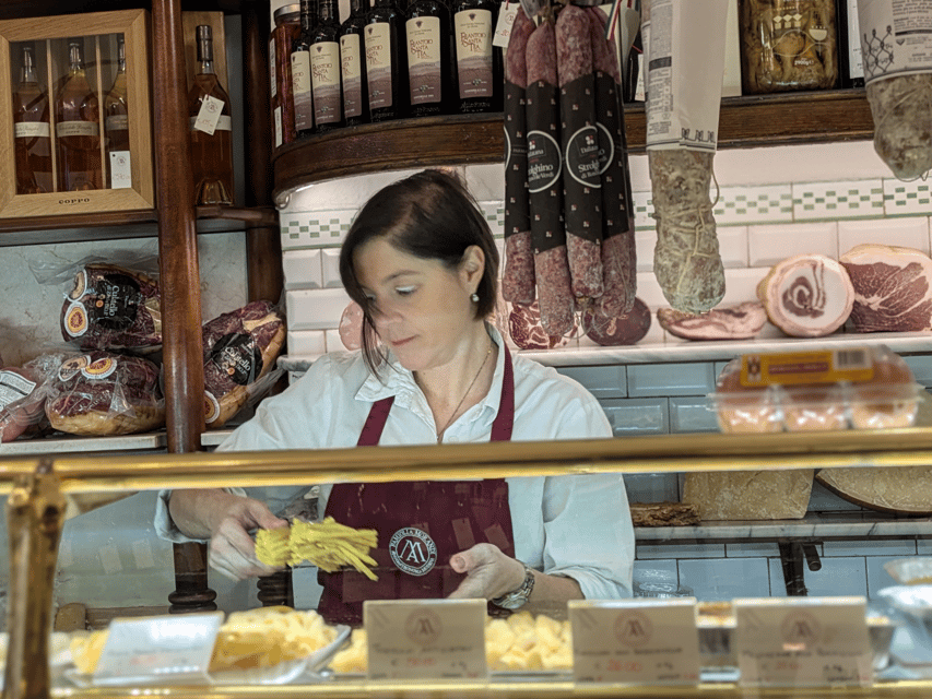 Modena Food Tour: Sightseeing & Taste - Key Points