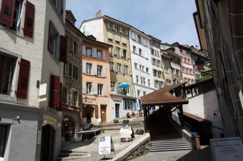Modern Medeival Lausanne: A Self-Guided Audio Tour - Preparation and Requirements