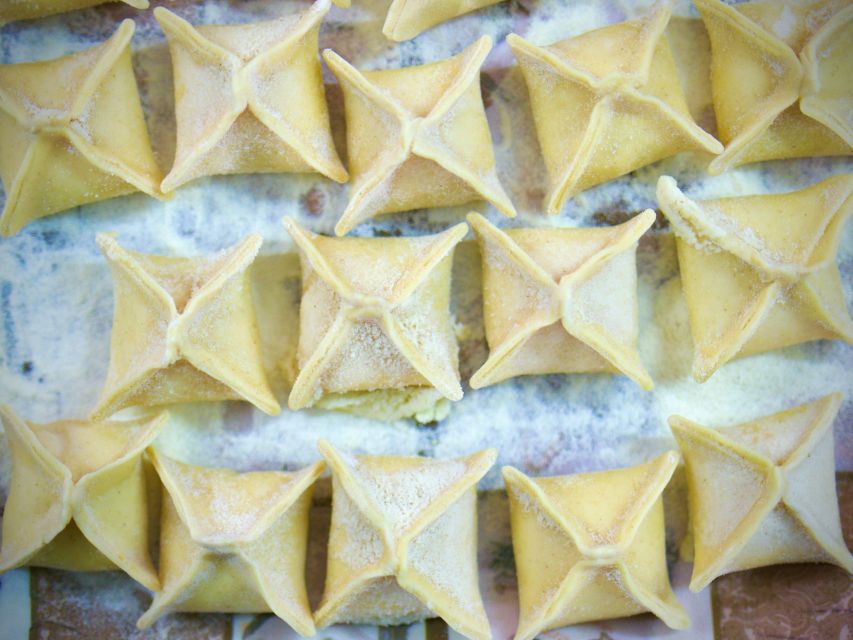 Modica: an Unforgettable Experience, Sicilian Cooking Class - Cooking Class Equipment