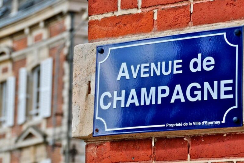 Moet Et Chandon Veuve Clicquot Pommery Private Champagn Trip - Veuve Clicquot Experience