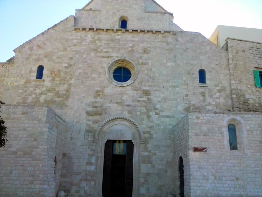 Molfetta: Private Artwork on the Sea Tour - Discovering Molfettas Historic Center